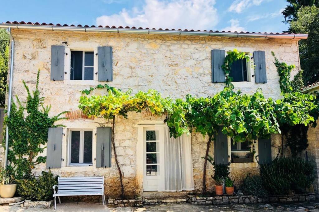 Ferienhaus Villa Alisia, Wunderschoenes Natursteinhaus Bei Porec, Istrien, Kroatien Vranje Selo Kültér fotó