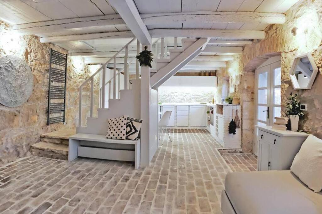Ferienhaus Villa Alisia, Wunderschoenes Natursteinhaus Bei Porec, Istrien, Kroatien Vranje Selo Kültér fotó